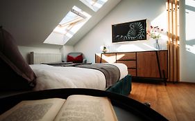 Luxury Oasis, Sauna, Ac And Free Parking