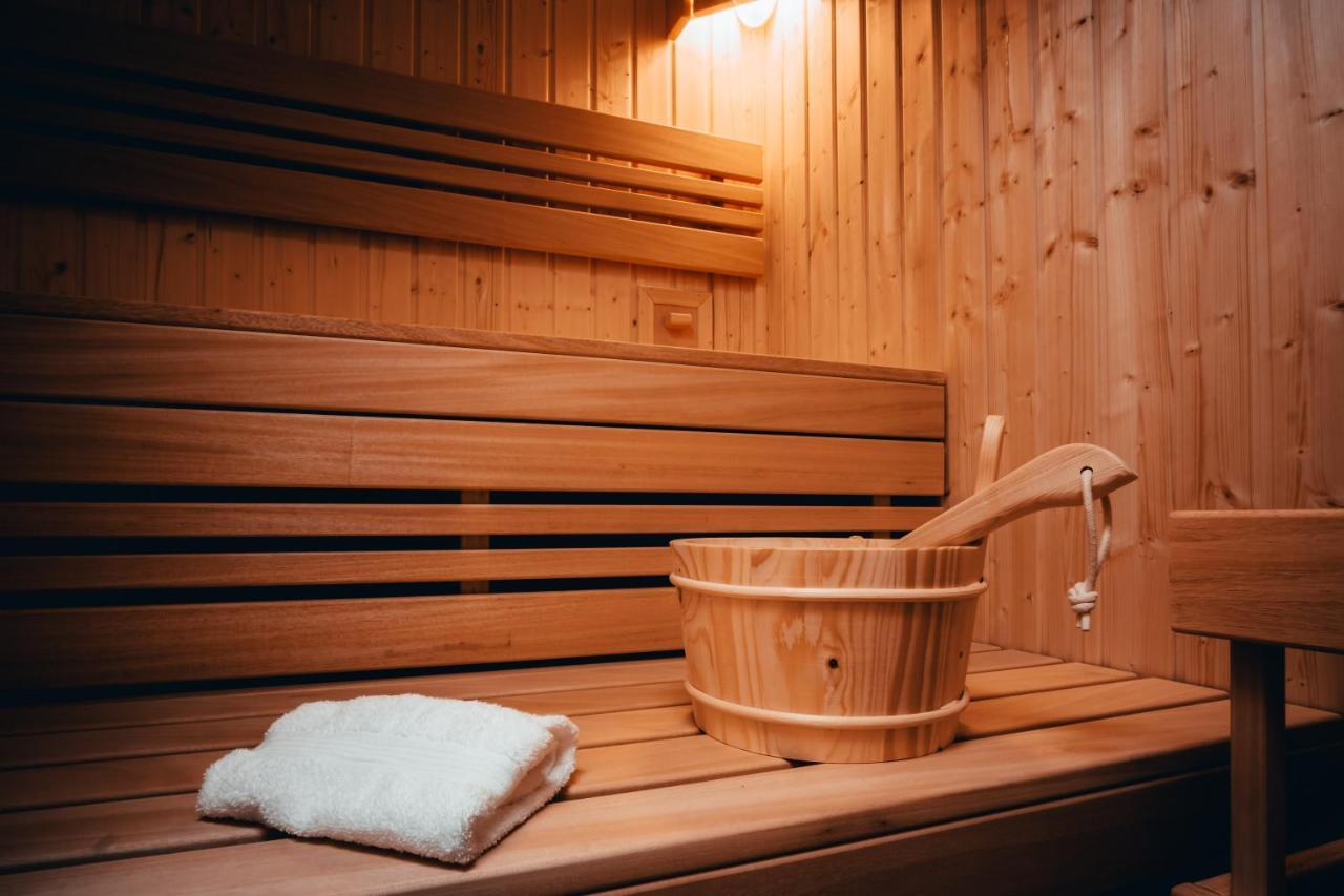 Luxury Oasis, Sauna, Ac And Free Parking Brünn Exterior foto
